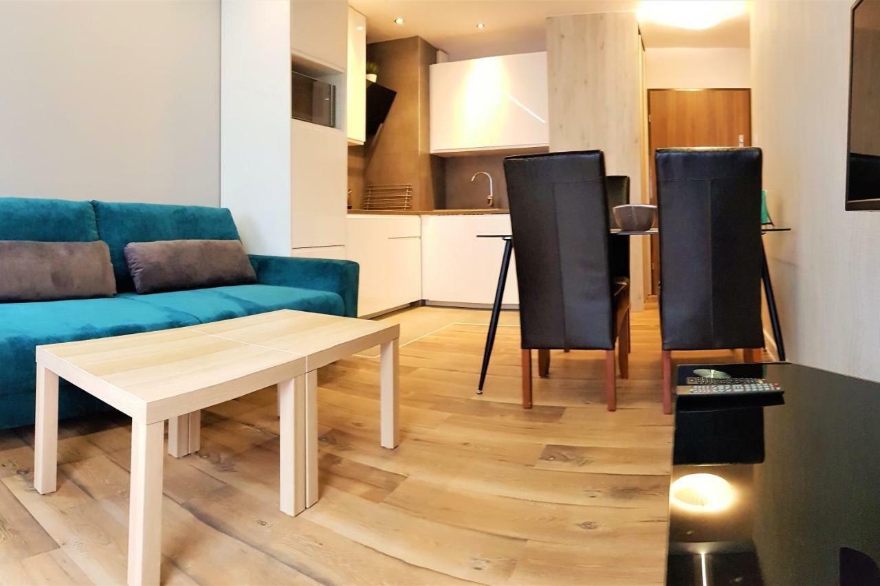 Apartament B&F Poznań Business&Family Nałkowskiej Exterior foto