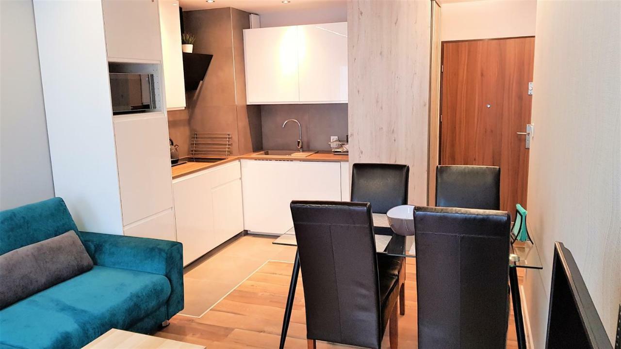 Apartament B&F Poznań Business&Family Nałkowskiej Exterior foto