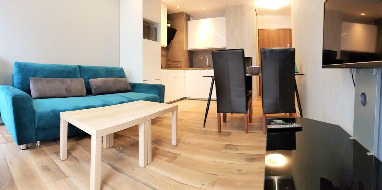 Apartament B&F Poznań Business&Family Nałkowskiej Exterior foto